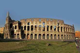 Colosseum_exterior