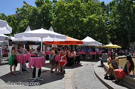 rheingau wine festival frankfurt. festivals in August